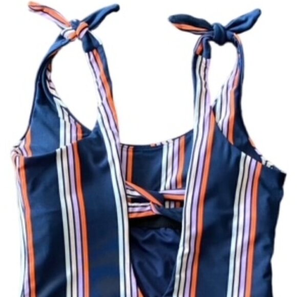 Carve Designs SandHaven One Piece Swimsuit XSmall - Picture 6 of 6